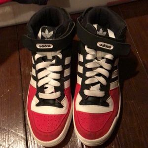 Adidas originals forum mid